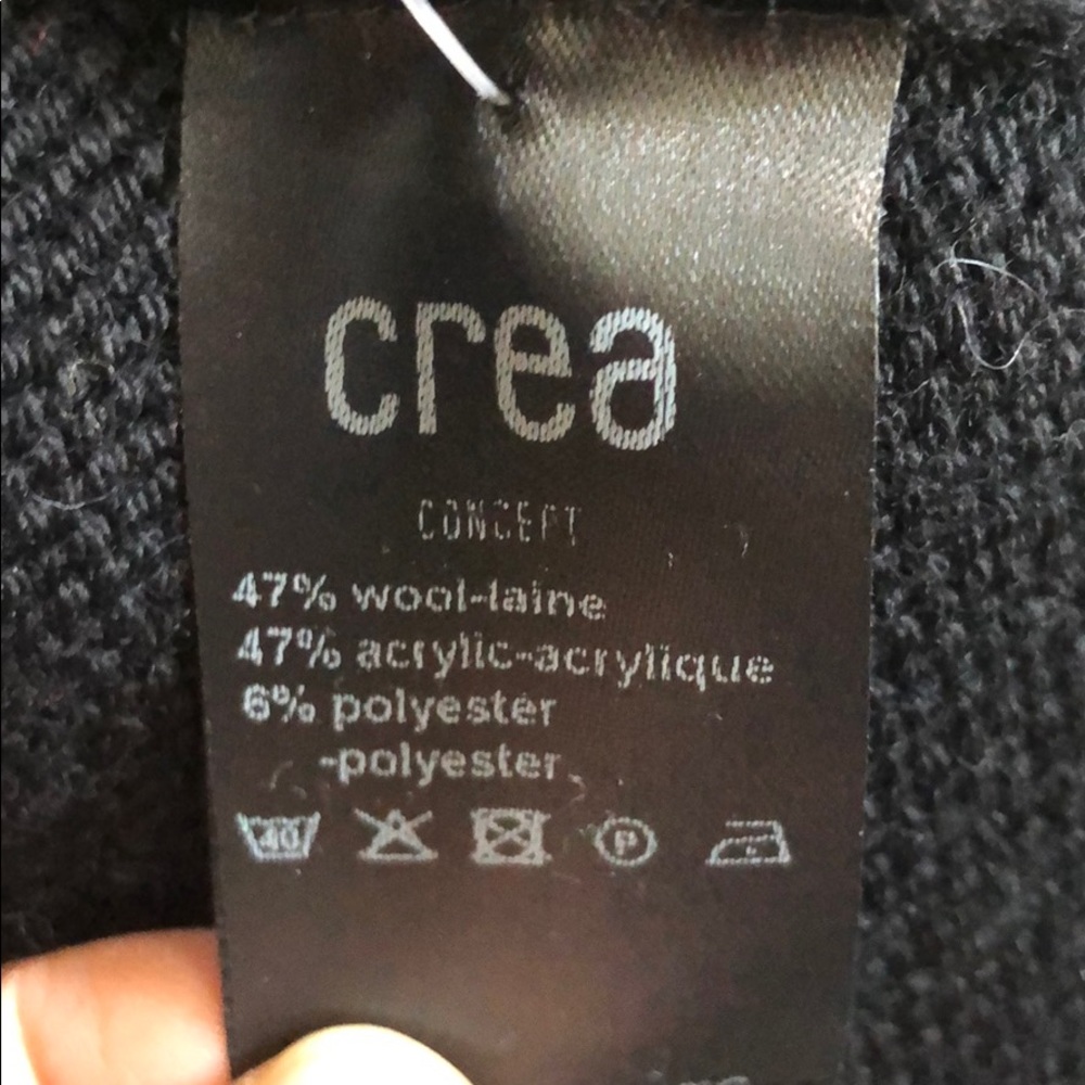 Sweater - Picture 5 of 5